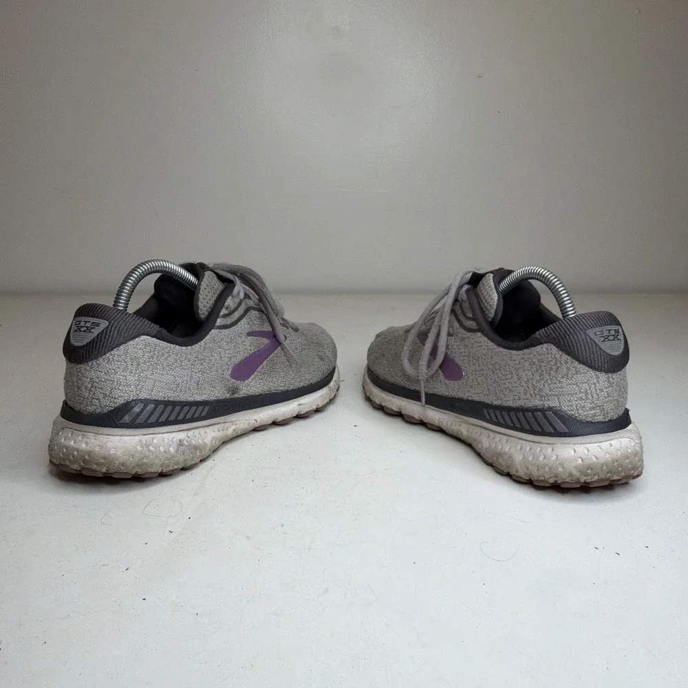 Brooks Adrenaline GTS 20 Gray Pink Running Shoes Women's Size 8.5 Medium